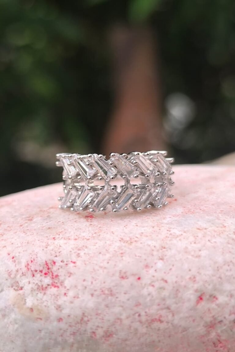 Adjustable golden leaf shape ring with white stone